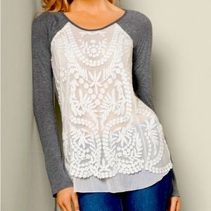 Venus gray and cream top; size M